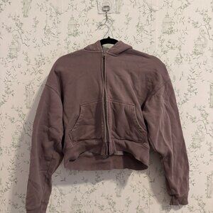 Aritzia TNA Boyfriend Cropped Zip Up Size Small